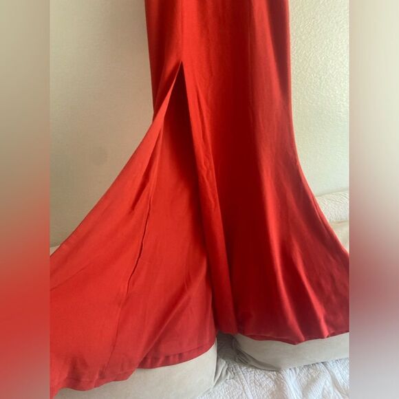 Dress the population Monroe Side Slit Gown maxi dress side slit poppy Red Sz S - Picture 9 of 14